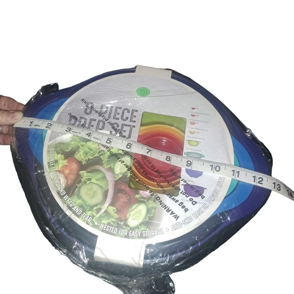 New Sealed Kitchen MUST Have set! Inc 4 Measuring cups - 2 mixing bowls-Colander - Picture 4 of 6